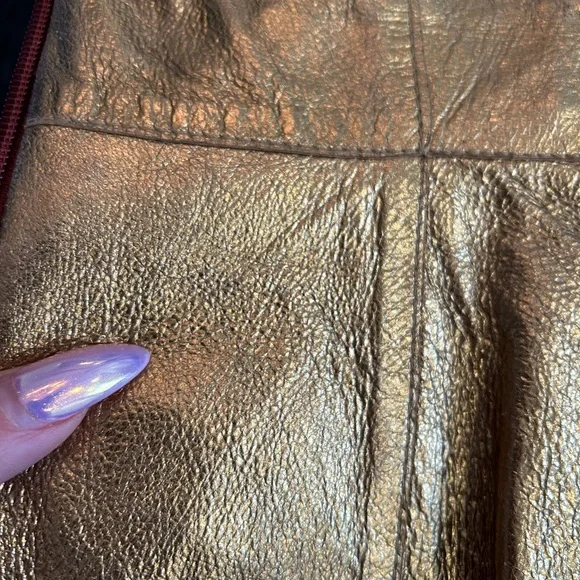 BCBG MaxAzria Strapless Gold
dress - Picture 8 of 9